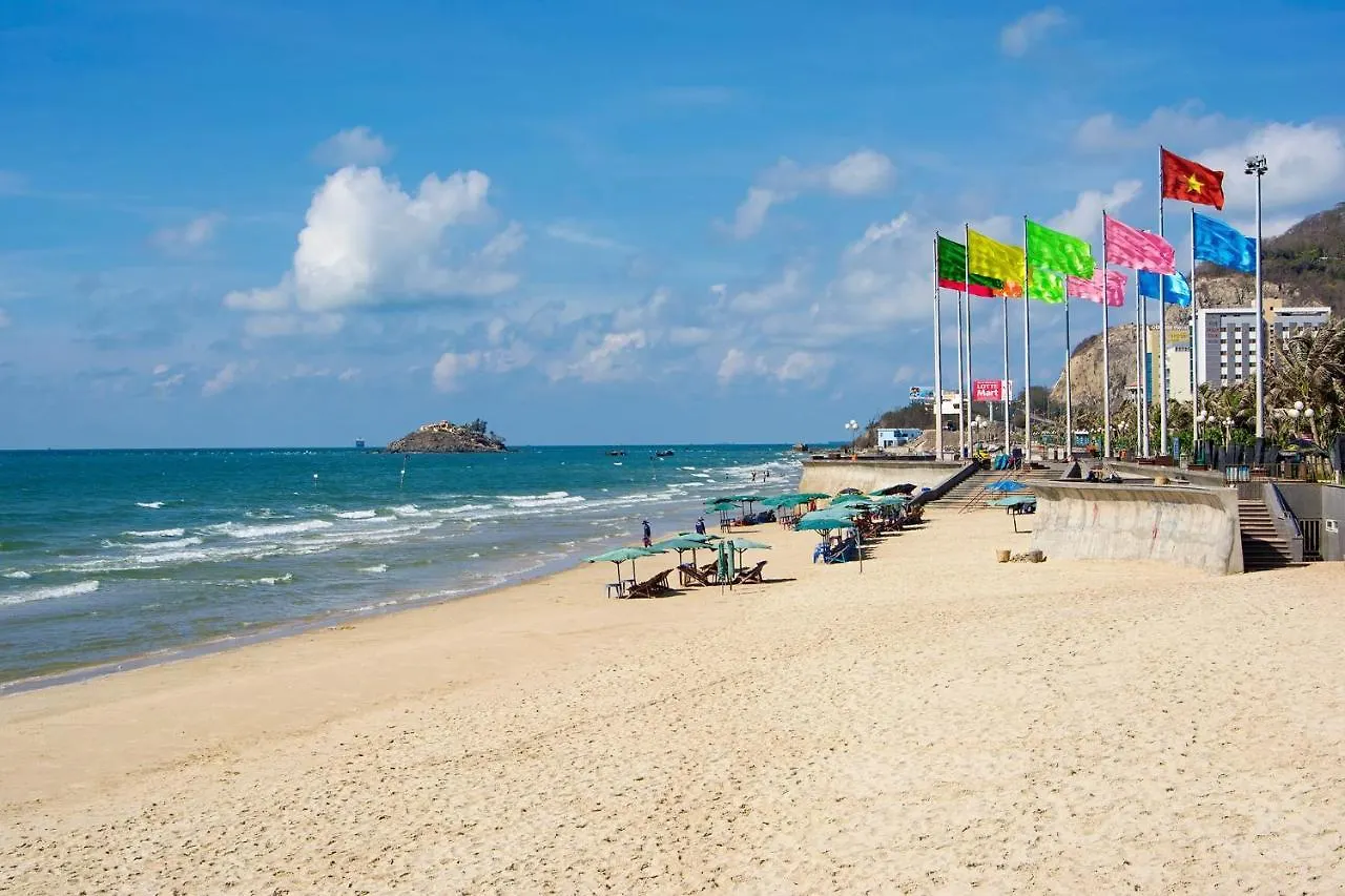 Biet Thu San Vuon Duc Hoang Ho Boi Free Bida Villa Vung Tau